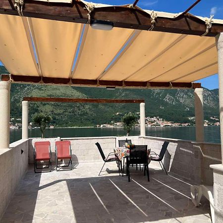 Appartamento Sea Front 171 Cattaro Esterno foto